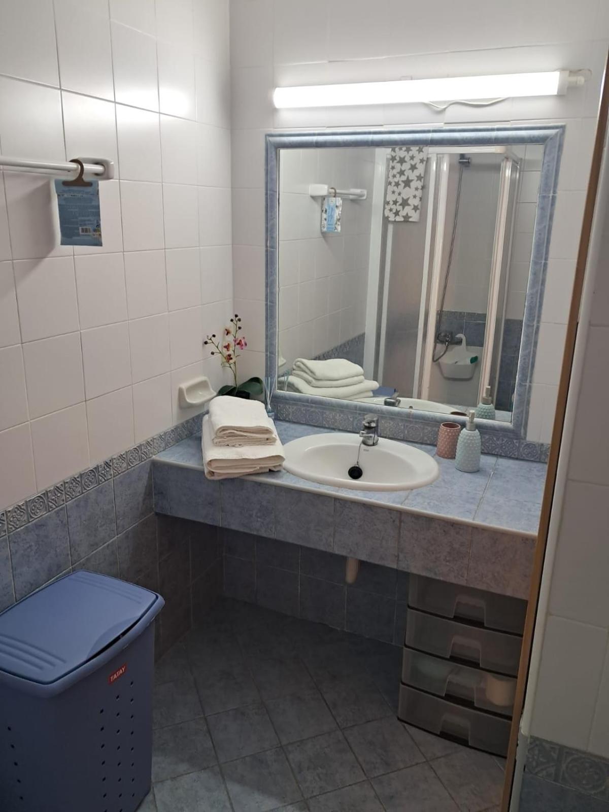 Apartment 335 Flamesol